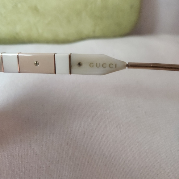 GUCCI sunglasses.  Pristine condition, worn twice. main image 8